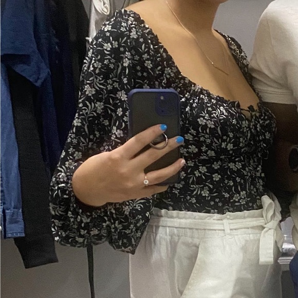 Cropped top - Picture 3 of 3